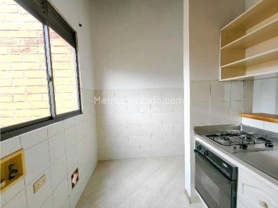 Apartaestudio en venta en Belen Parque, Medellín, 38 m² · foto 9 de 16