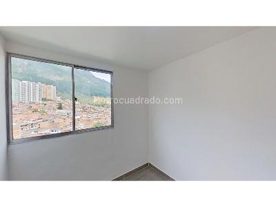 Apartamento de 3 alcobas en venta en San Gabriel, Bello, 51 m² · foto 14 de 20