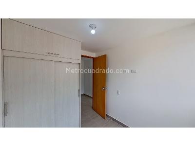 Apartamento de 3 alcobas en venta en San Gabriel, Bello, 51 m² · foto 17 de 20