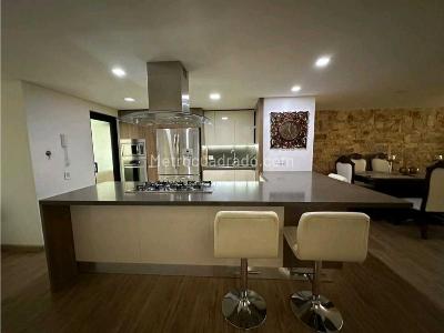 Apartamento en venta en Laureles En Medellin, Medellín · foto 6 de 12
