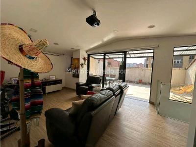 Apartamento en venta en Laureles En Medellin, Medellín · foto 8 de 12