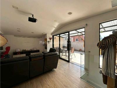 Apartamento en venta en Laureles En Medellin, Medellín · foto 10 de 12