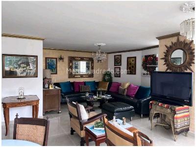 Apartamento de 3 alcobas en venta en El Poblado, Medellín, 207 m² · foto 7 de 20