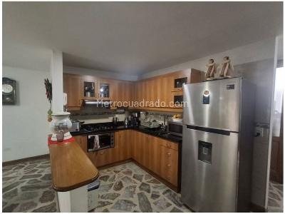 Apartamento de 3 alcobas en venta en Belen La Palma, Medellín, 96 m² · foto 2 de 15