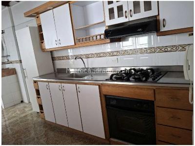 Apartamento en venta en Florida Nueva, Medellín · foto 8 de 16