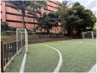 Apartamento de 3 alcobas en venta en El Chingui, Envigado, 84 m² · foto 18 de 19