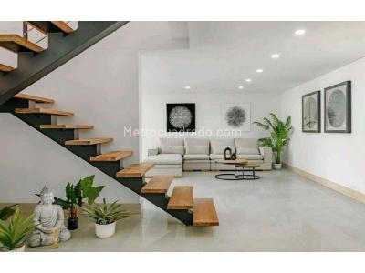 Apartamento de 3 alcobas en venta en Milla De Oro, Medellín, 245 m² · foto 7 de 16