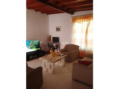 Casa de 3 alcobas en venta en San Javier, Medellín, 97 m² · foto 7 de 8