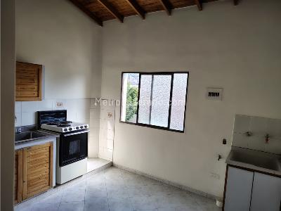 Casa de 4 alcobas en venta en Santa Monica, Medellín, 170 m² · foto 3 de 20