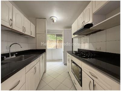 Apartamento en venta en Calasanz, Medellín · foto 5 de 19