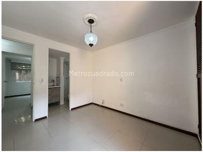Apartamento en venta en Calasanz, Medellín · foto 9 de 19