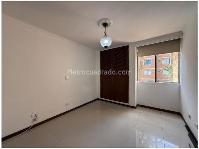Apartamento en venta en Calasanz, Medellín · foto 12 de 19