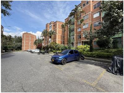 Apartamento en venta en Calasanz, Medellín · foto 18 de 19