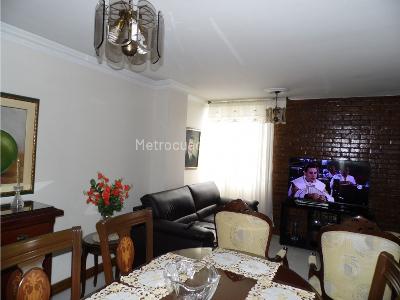 Apartamento de 4 alcobas en venta en El Velodromo, Medellín, 142 m² · foto 17 de 18