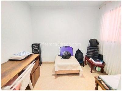 Casa de 5 alcobas en venta en Bello, Medellín, 135 m² · foto 15 de 20