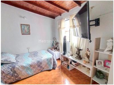 Casa de 5 alcobas en venta en Bello, Medellín, 135 m² · foto 18 de 20