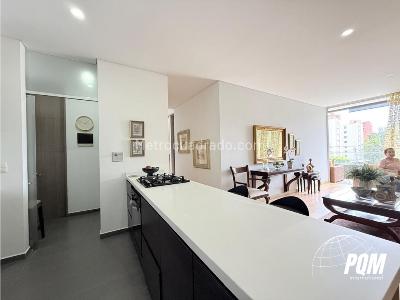 Apartamento de 3 alcobas en venta en El Poblado, Medellín, 113 m² · foto 7 de 17