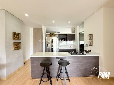 Apartamento de 3 alcobas en venta en El Poblado, Medellín, 113 m² · foto 9 de 17