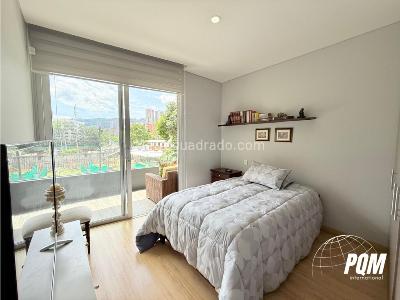Apartamento de 3 alcobas en venta en El Poblado, Medellín, 113 m² · foto 16 de 17