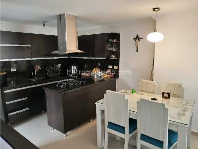 Apartamento en venta en Calasanz Parte Baja, Medellín · foto 7 de 20