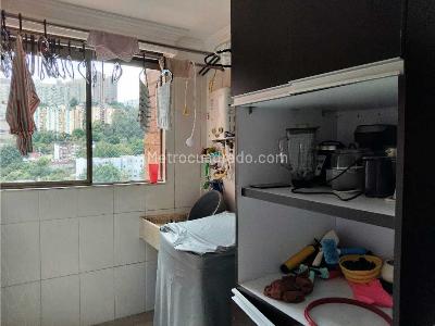 Apartamento en venta en Calasanz Parte Baja, Medellín · foto 10 de 20
