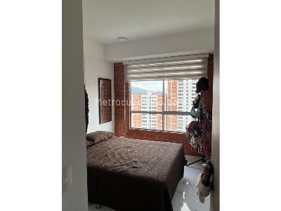 Apartamento de 2 alcobas en venta en Sabaneta, Sabaneta, 65 m² · foto 13 de 20