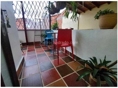 Casa de 5 alcobas en venta en La Almeria, Medellín, 125 m² · foto 15 de 16
