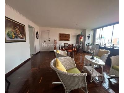 Apartamento en venta en Centro, Medellín · foto 2 de 20
