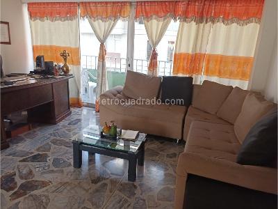 Apartamento en venta en Centro, Medellín · foto 2 de 20