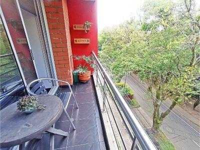 Apartamento en venta en La Floresta, Medellín · foto 2 de 20