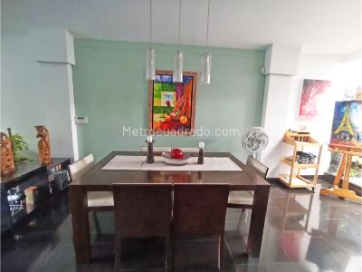 Apartamento en venta en La Floresta, Medellín · foto 5 de 20
