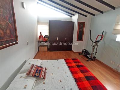 Apartamento en venta en La Floresta, Medellín · foto 17 de 20