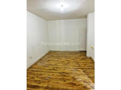 Casa de 4 alcobas en venta en Conquistadores, Medellín, 225 m² · foto 3 de 20