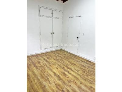 Casa de 4 alcobas en venta en Conquistadores, Medellín, 225 m² · foto 10 de 20