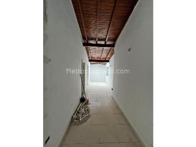 Casa de 4 alcobas en venta en Conquistadores, Medellín, 225 m² · foto 12 de 20