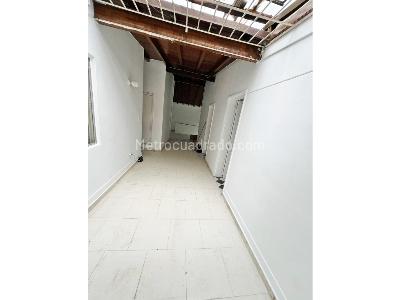 Casa de 4 alcobas en venta en Conquistadores, Medellín, 225 m² · foto 13 de 20