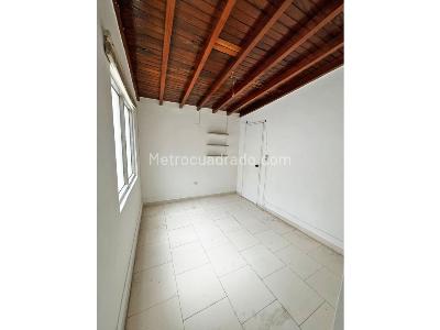Casa de 4 alcobas en venta en Conquistadores, Medellín, 225 m² · foto 18 de 20