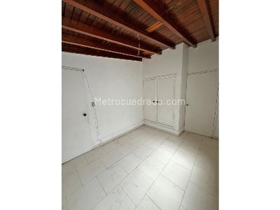 Casa de 4 alcobas en venta en Conquistadores, Medellín, 225 m² · foto 19 de 20
