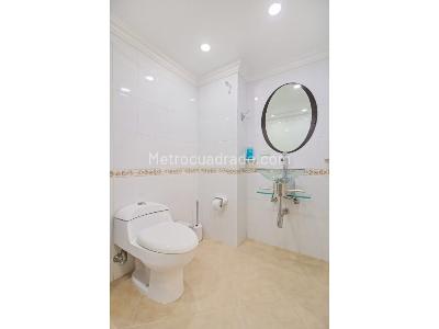 Apartamento de 4 alcobas en venta en Laureles, Medellín, 151 m² · foto 15 de 20