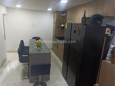 Casa de 3 alcobas en venta en La America / Danubio, Medellín, 115 m² · foto 4 de 19