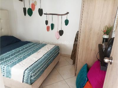 Casa de 3 alcobas en venta en La America / Danubio, Medellín, 115 m² · foto 12 de 19