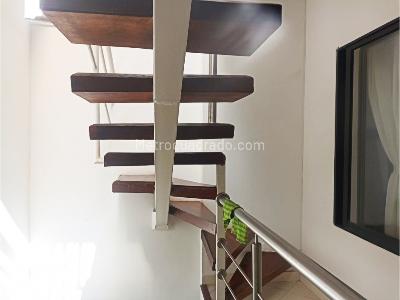 Casa de 3 alcobas en venta en La America / Danubio, Medellín, 115 m² · foto 15 de 19