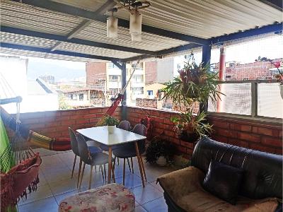 Casa de 3 alcobas en venta en La America / Danubio, Medellín, 115 m² · foto 16 de 19