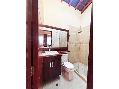 Casa de 5 alcobas en venta en San Jose, Sabaneta, 346 m² · foto 20 de 20