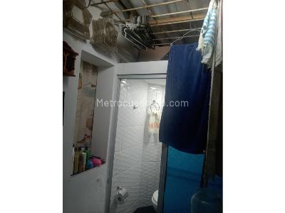Casa de 2 alcobas en venta en Buena Vista, Medellín, 50 m² · foto 9 de 13