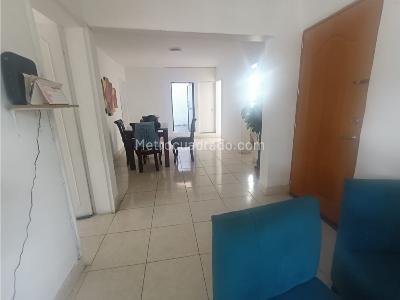 Casa de 3 alcobas en venta en Av Las Palmas, Medellín, 98 m² · foto 4 de 20