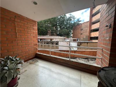Apartamento en venta en Laureles, Medellín · foto 5 de 20