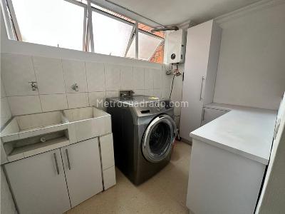 Apartamento en venta en Laureles, Medellín · foto 8 de 20