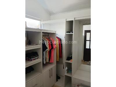 Apartamento de 3 alcobas en venta en Alameda, Medellín, 170 m² · foto 15 de 17