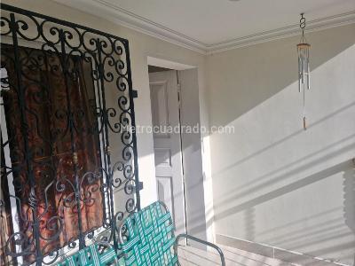 Apartamento de 5 alcobas en venta en Alameda, Medellín, 165 m² · foto 13 de 20